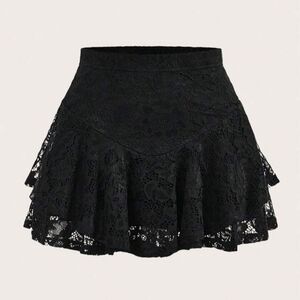 ROMWE Black Lace Skirt Sz.3XL EUC.